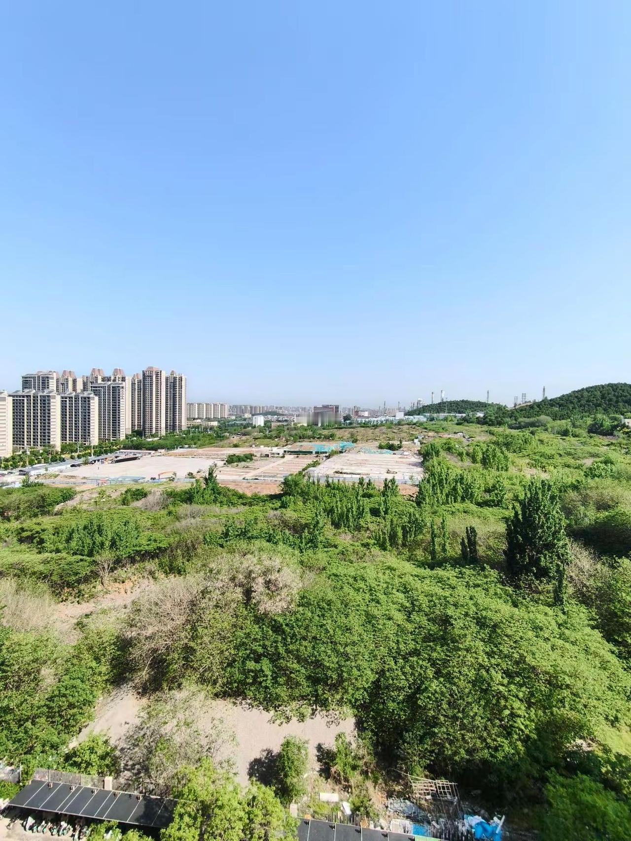 长岭山片区新住宅地块！近期晚上都会直播一会，直播间好多人还是关注和等待长岭山片区