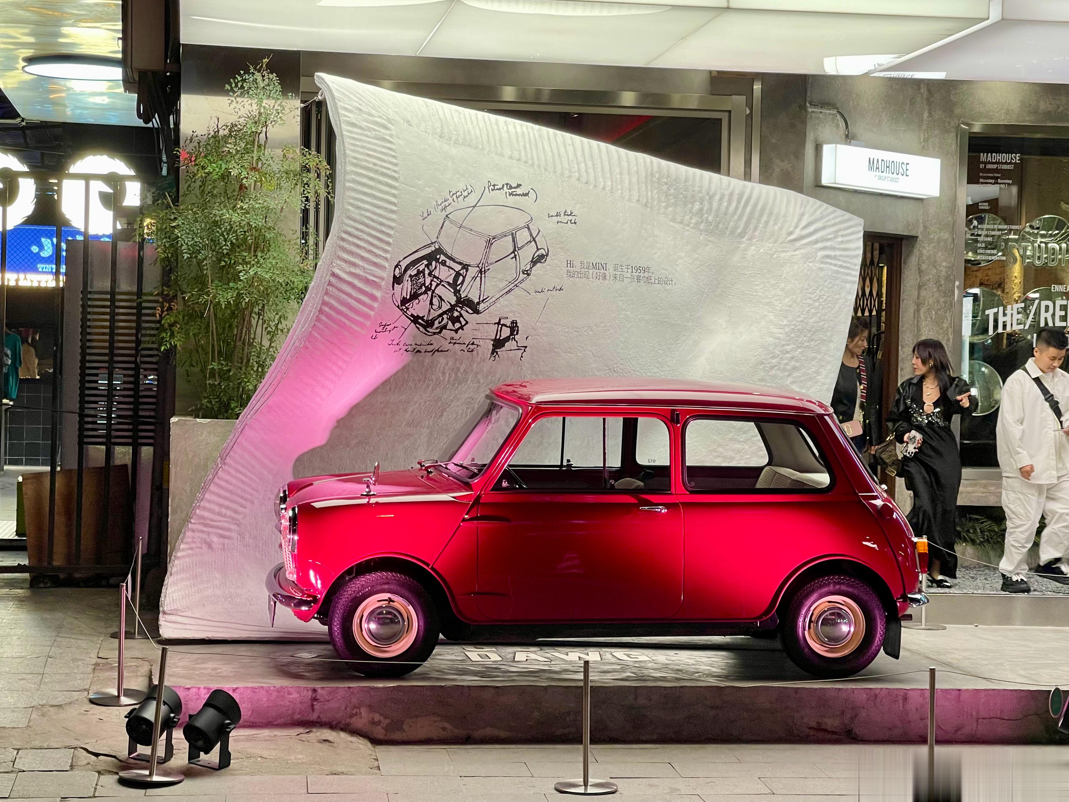 #shen车视界# 身为迷你铁粉，一定要来打个卡！正好给大家科普一个不太冷的冷知