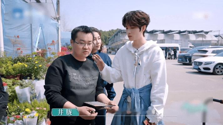 井胧攒话费积分兑换电饭煲 有时候这样的方式往往能够积累一大笔财富，我觉得井胧这样