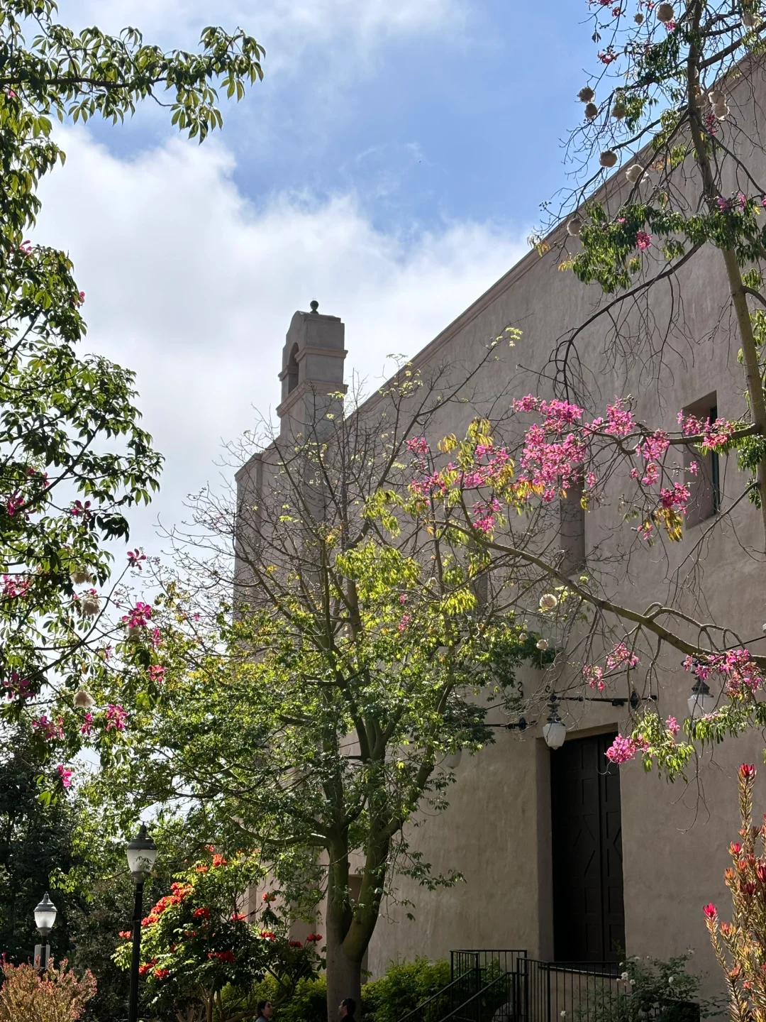 🇵🇹 🇺🇸 🇪🇸