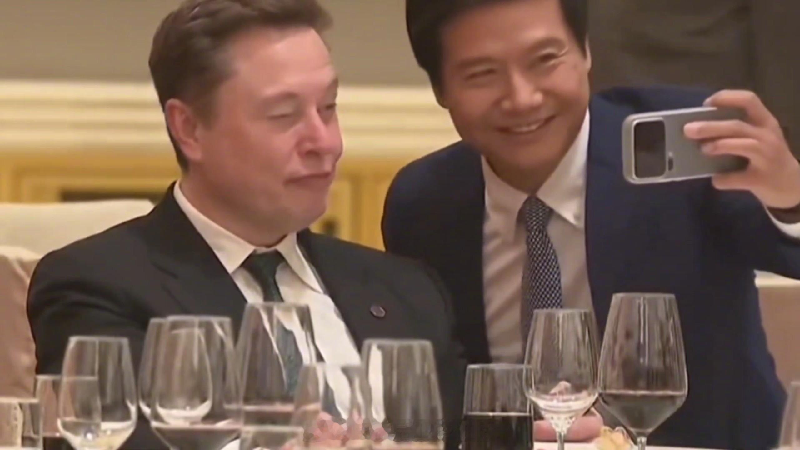 雷军说输给特斯拉不丢人从销售业绩来看，小米还有一定差距，但是面对特斯拉这样的头部