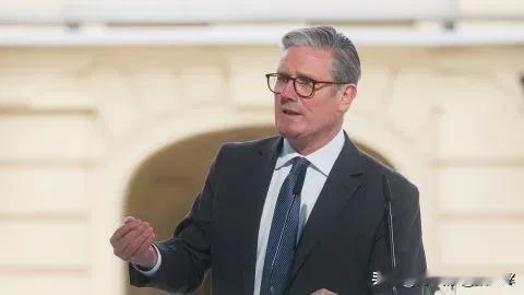 12月16日，APA报道，英国首相基尔·斯塔默称，“坚定联盟”已制定在乌克兰部署