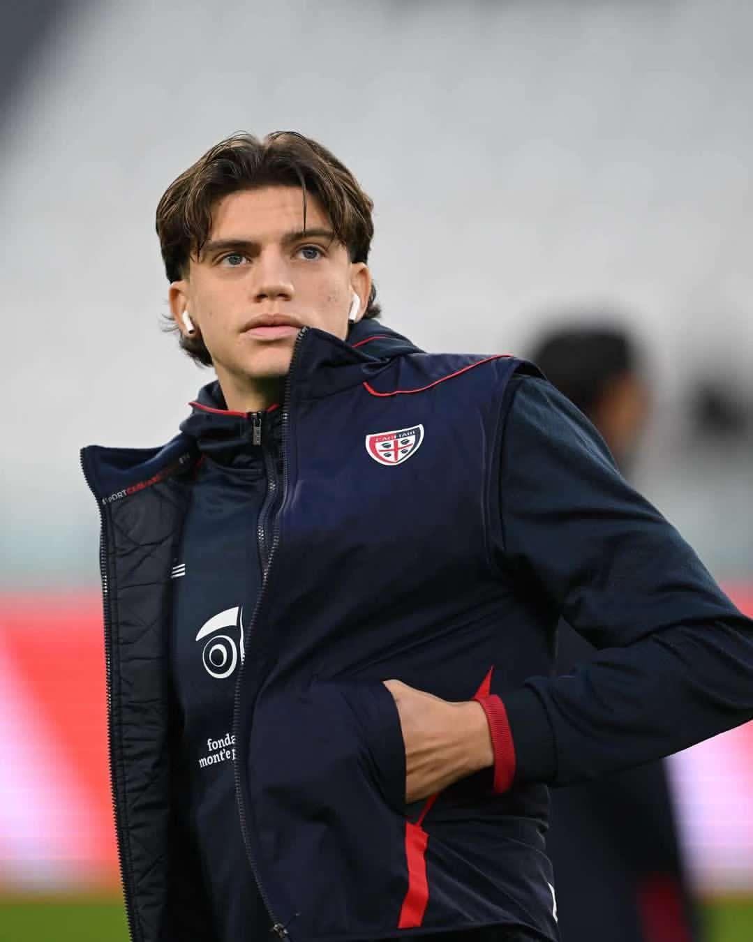 🇮🇹
意大利《晚邮报》
意大利三支传统豪强尤文图斯，AC米兰，国际米兰同时看