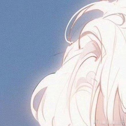 在静谧的黄昏，‌天边最后一抹夕阳如同熔金般流淌，‌将世界染上了一层淡淡的忧伤。‌