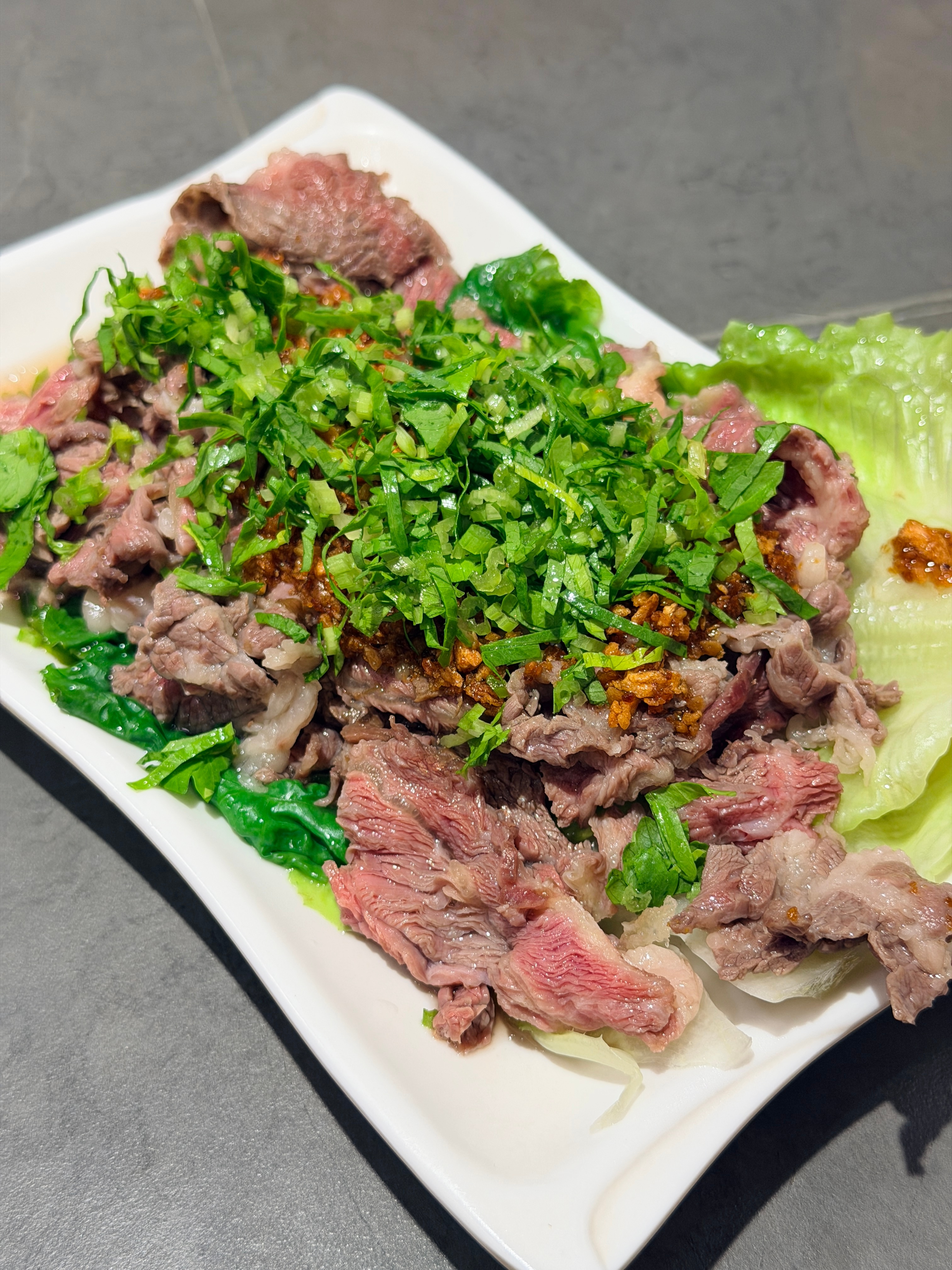 我们潮汕牛肉店感觉扛起了深圳美食半边天哈哈~减脂的不减脂的都能在这里找到心爱的 