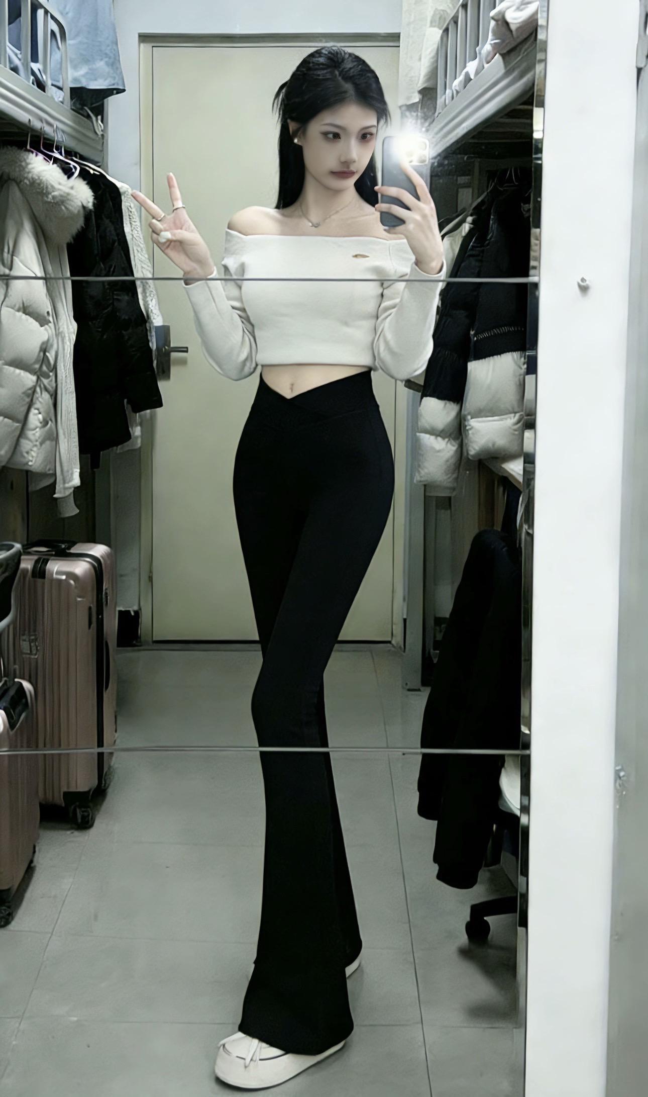 好饿。 👗时尚穿搭