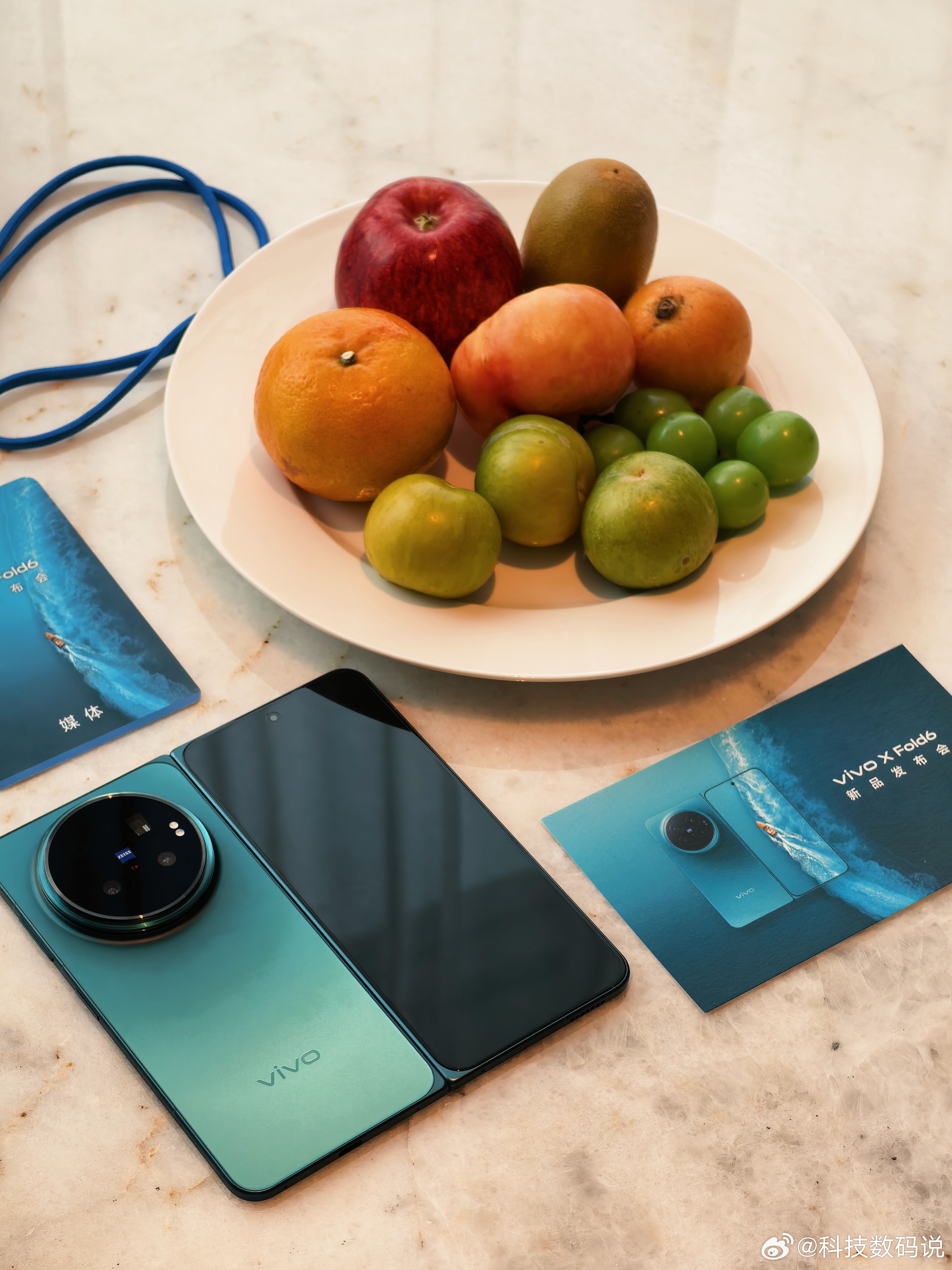 vivo X Fold6发布会已就位，晚上见你最期待折叠屏哪方面能力的进化？Or