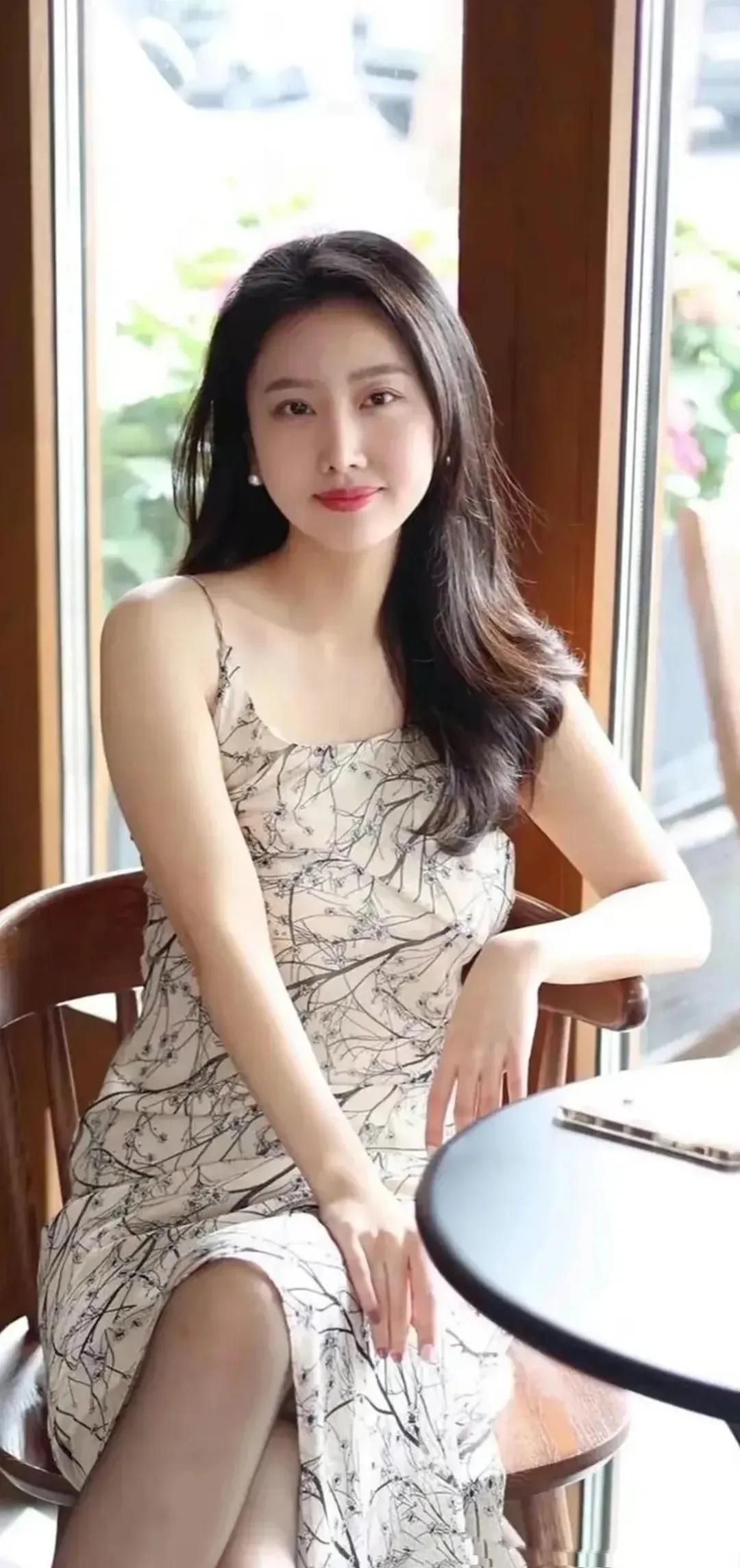 男女关系中的真相，大家对号入座。
男女之间没有纯友谊，主要友谊是看脸，越丑友谊越