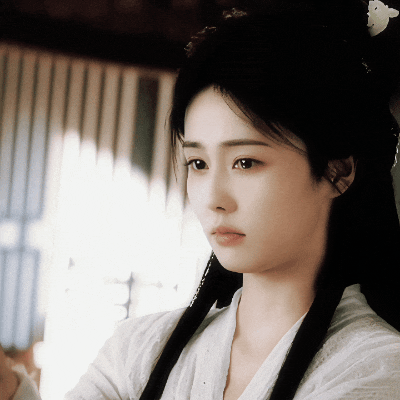 白鹿待播剧莫离，预约还差8万就300万了，不知道预约破300万会有什么物料，这个