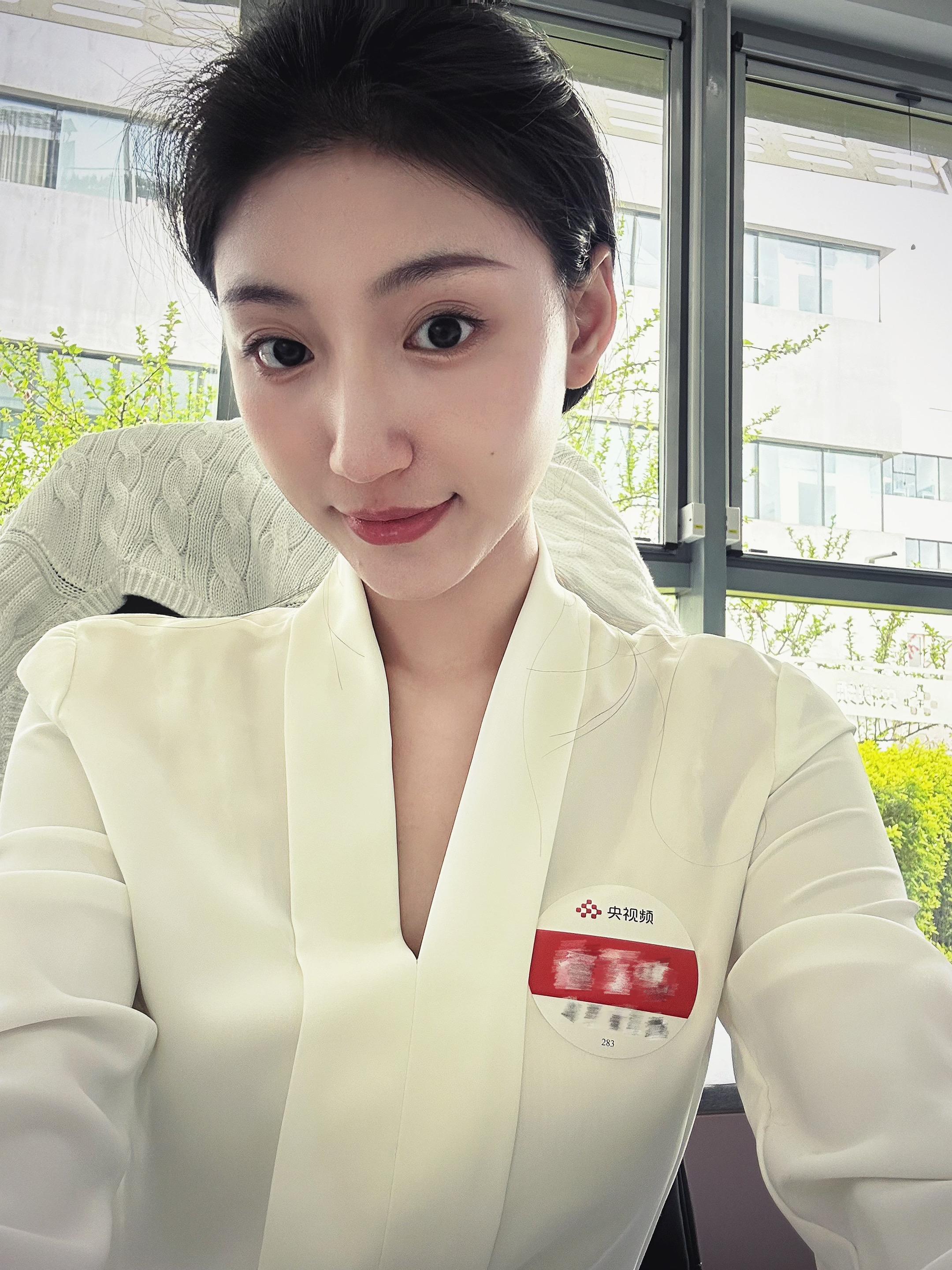 你活成了很多人不敢活的样子 也就冒犯了许多人将就的人生