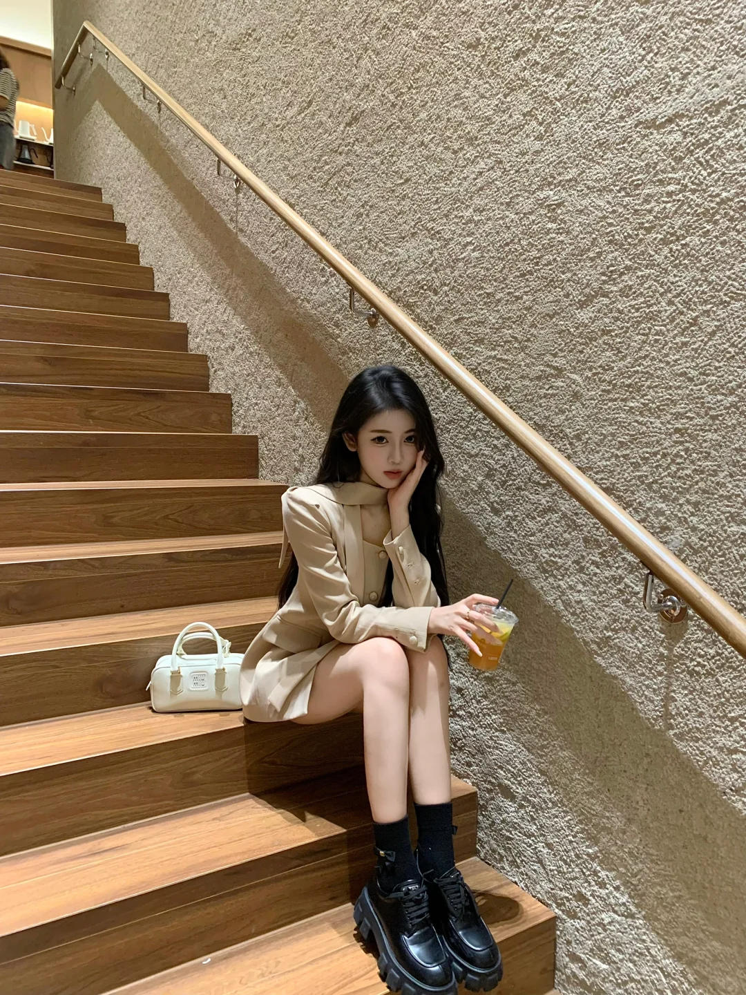 ☕️🤍👜🧋