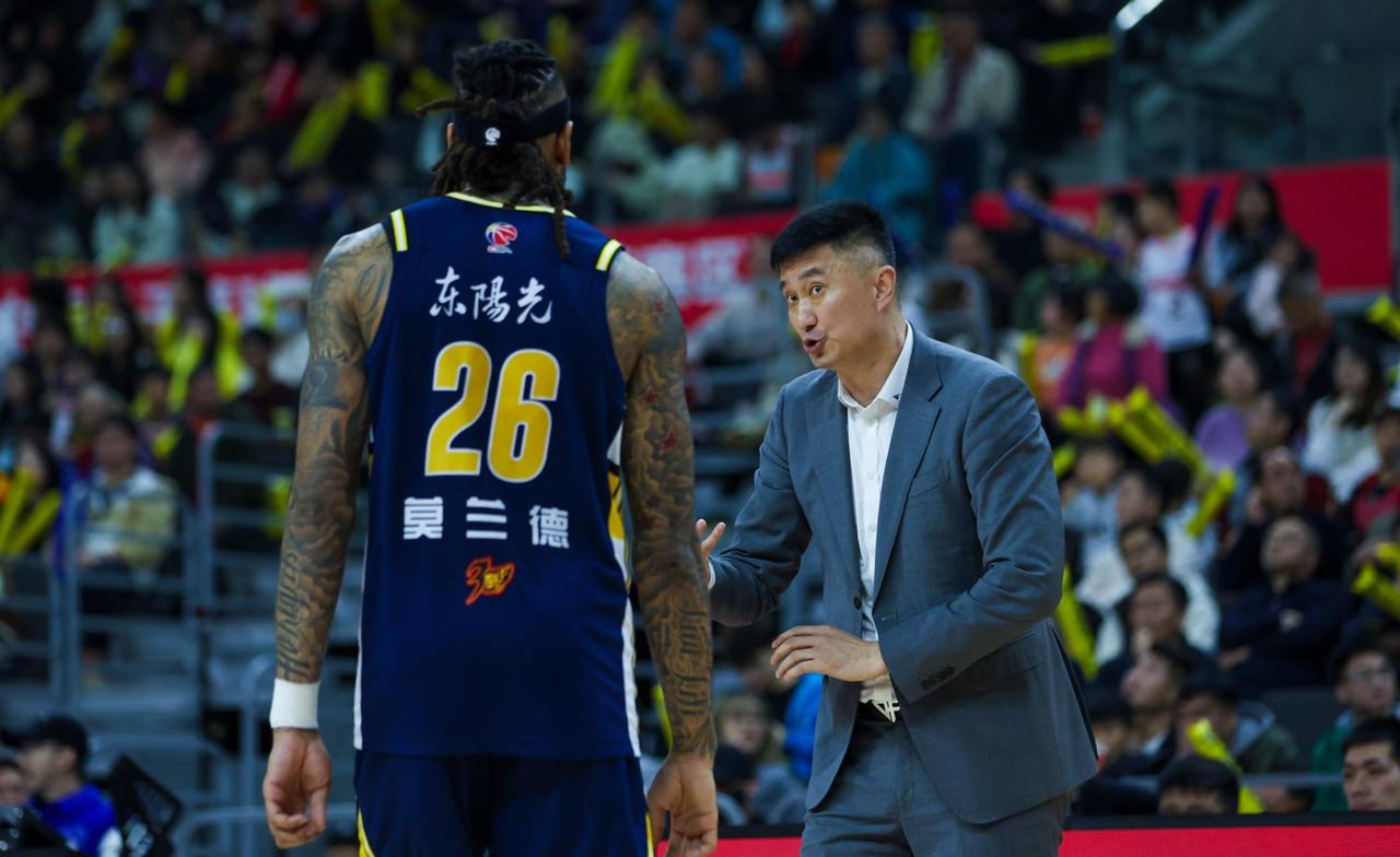 29号的CBA季后赛即将迎来广州队对阵广东队的对决，这场比赛不少的球迷都非常期待