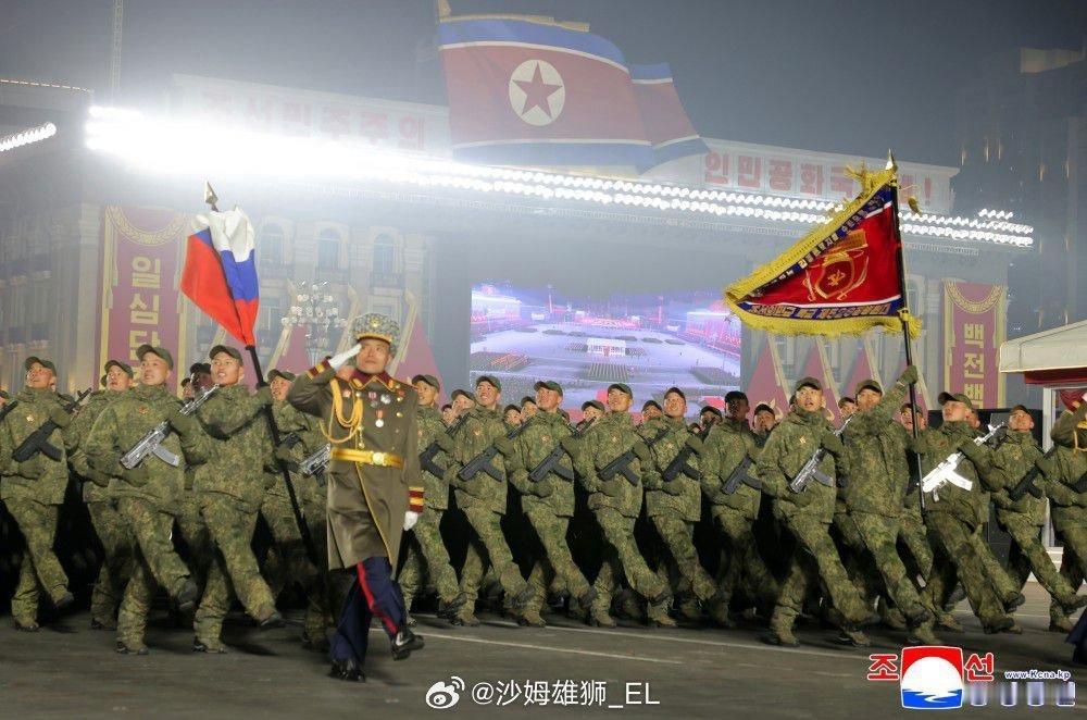 朝鲜举行纪念劳动党第九次代表大会的阅兵式，曾在库尔斯克作战的朝鲜特种作战部队和工