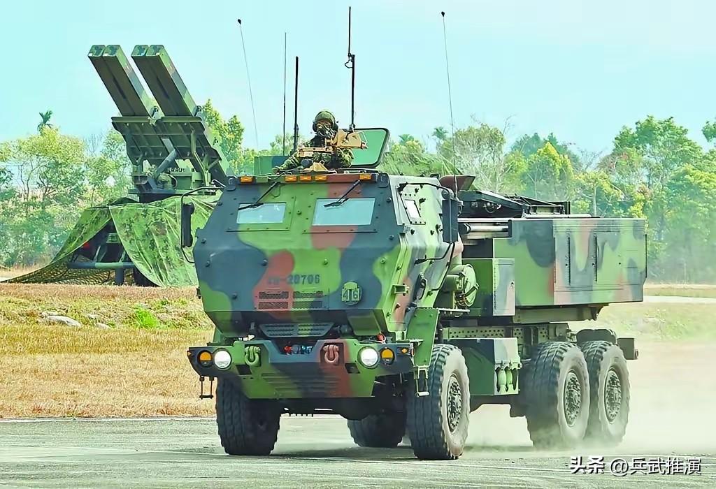 台湾《中国时报》今日报道：“台军方首度表明‘火力反制’解放军，‘源头打击’是自我