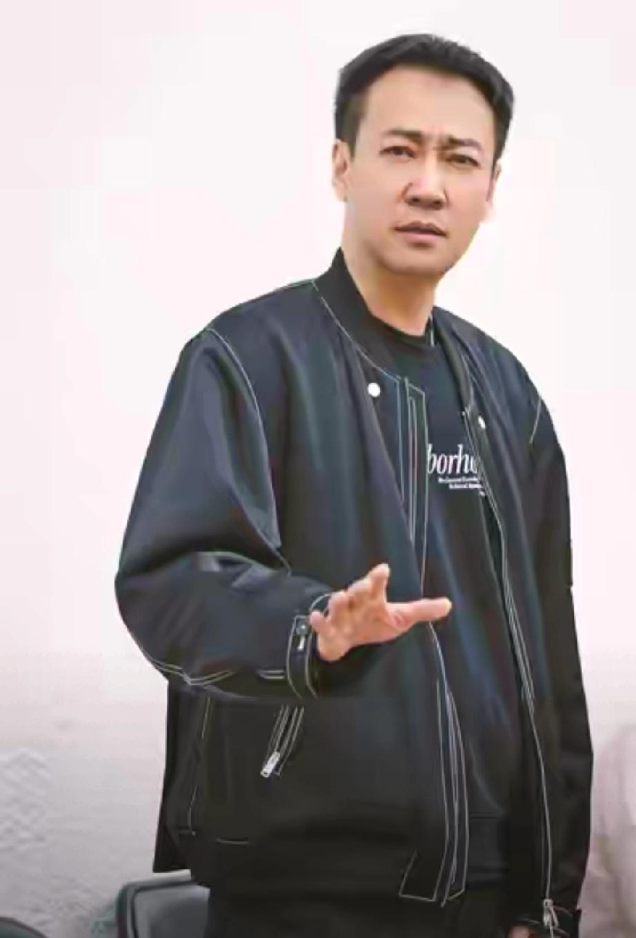 人间清醒辛柏青！50岁打破年龄枷锁，不被定义活出通透人生
 
         