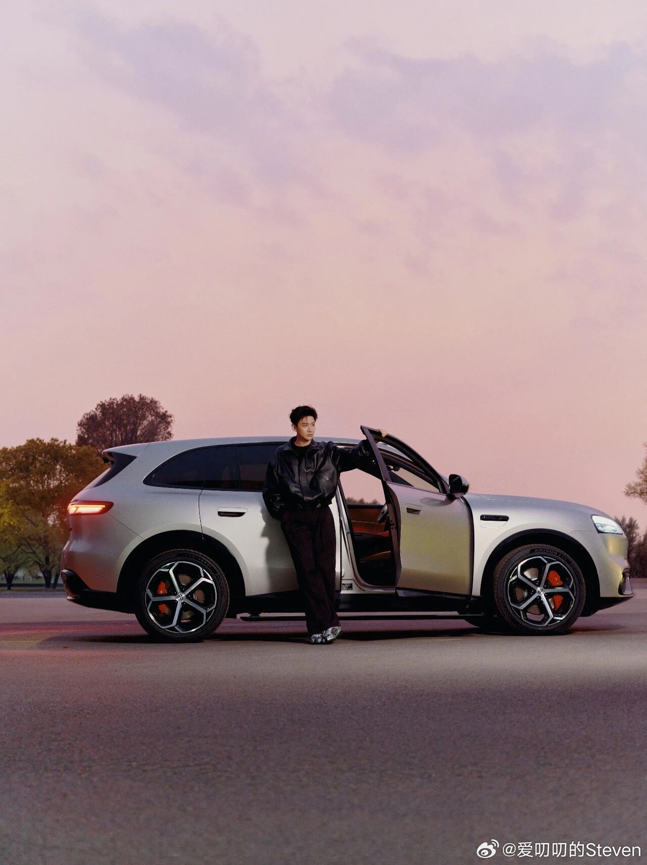 问界M6配白敬亭帅啊问界m6