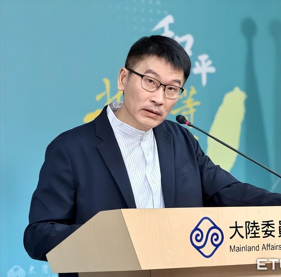通报案例遭质疑真假，陆委会呛：典型对吹哨者泼脏水
台陆委会日前通报2名警察赴大陆