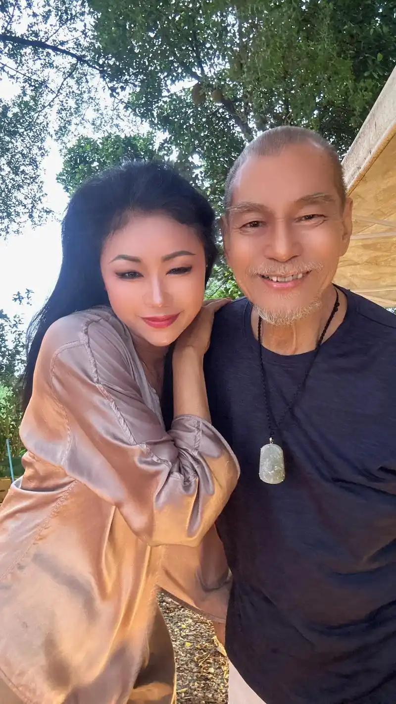 性学家曾留下直击人性的忠告：欢愉从不是免费的，越是让人沉迷亢奋的情爱欢愉，越暗藏