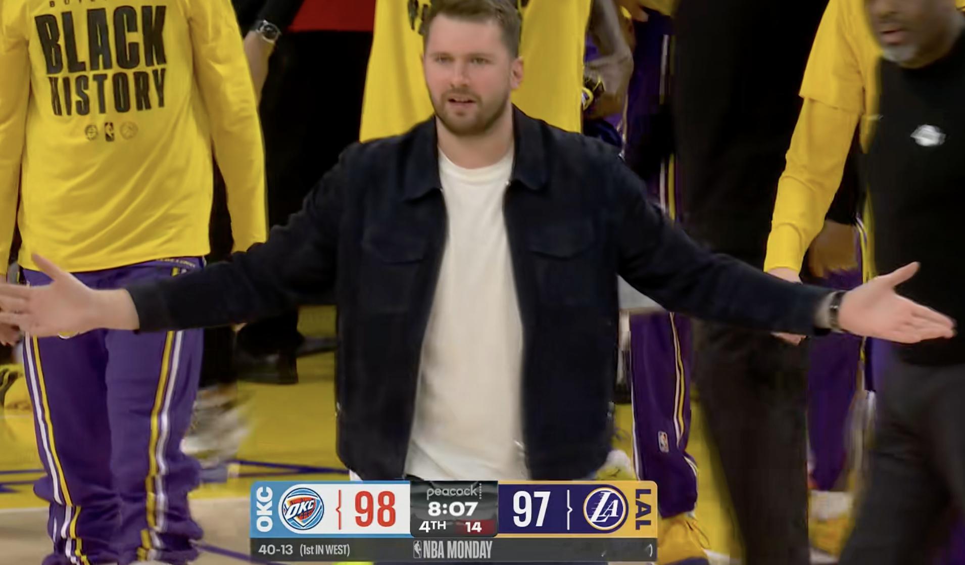 湖人挑战了都不敢相信这球给了雷霆球权雷霆vs湖人