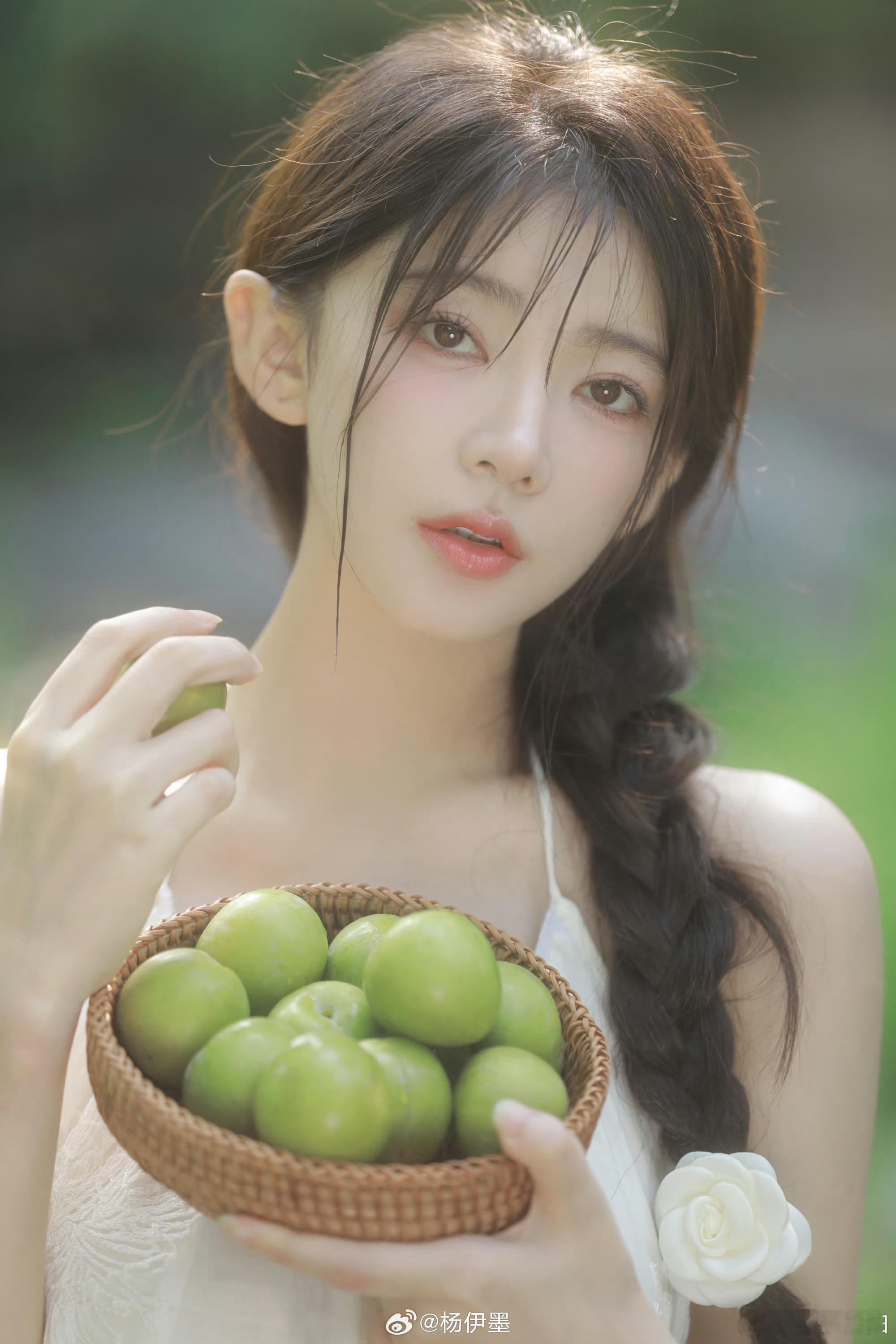 #重庆约拍[超话]##重庆约拍啦[超话]##重庆约片啦[超话]# 是夏天呀摄影：
