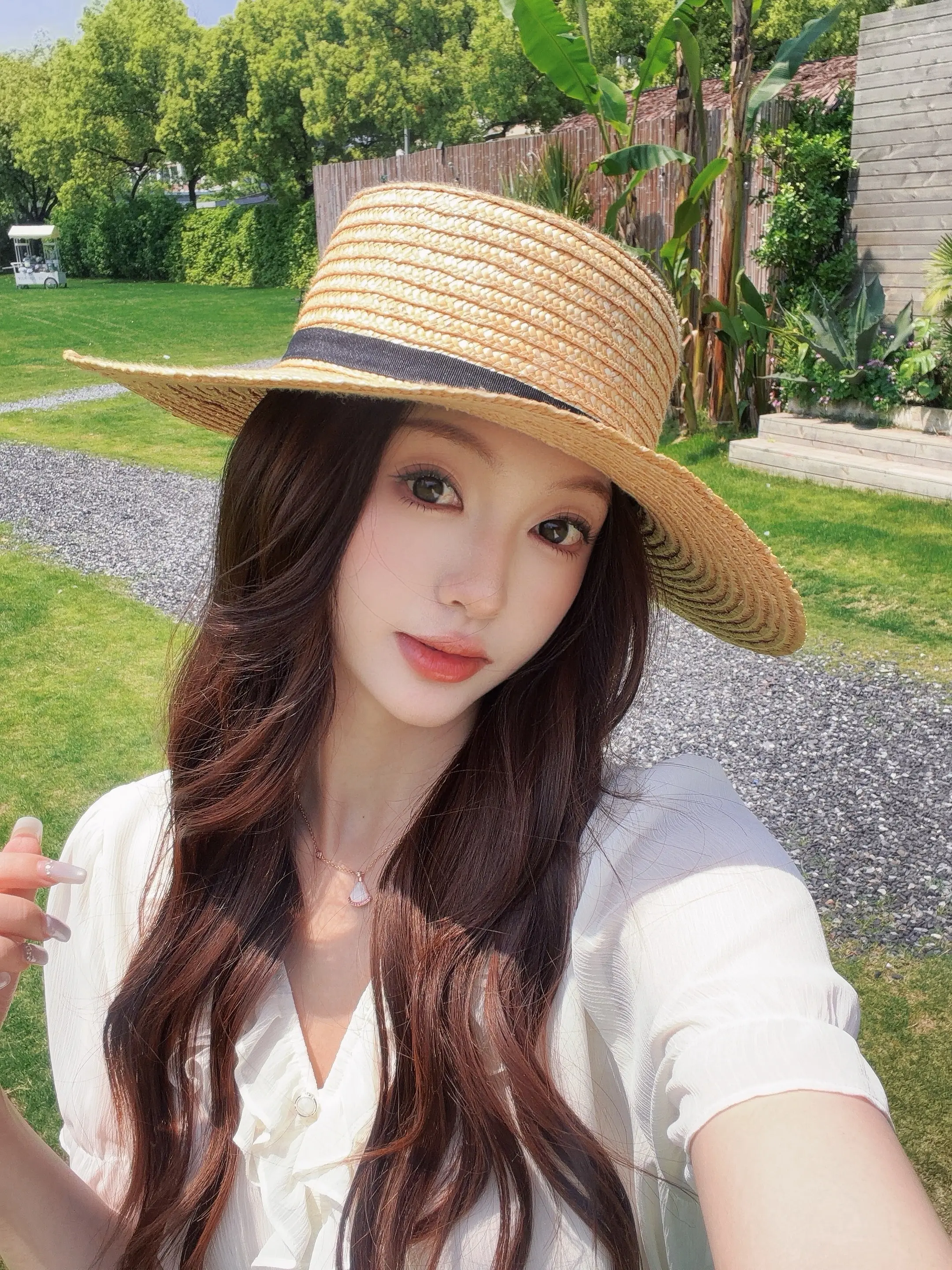 在忙都要抬头看看天 又会觉得一切都很美好。