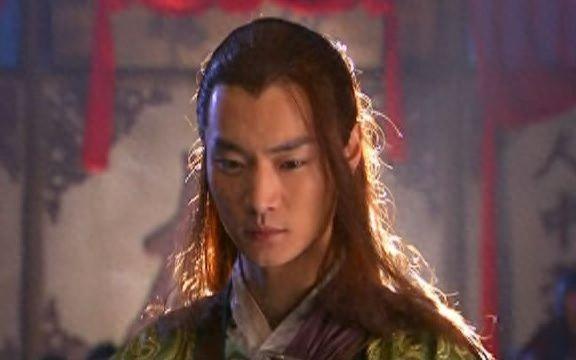 神雕中耶律齐后期打不过霍都，被不少人觉得是伤仲永。但其实霍都的资质表现也不比耶律