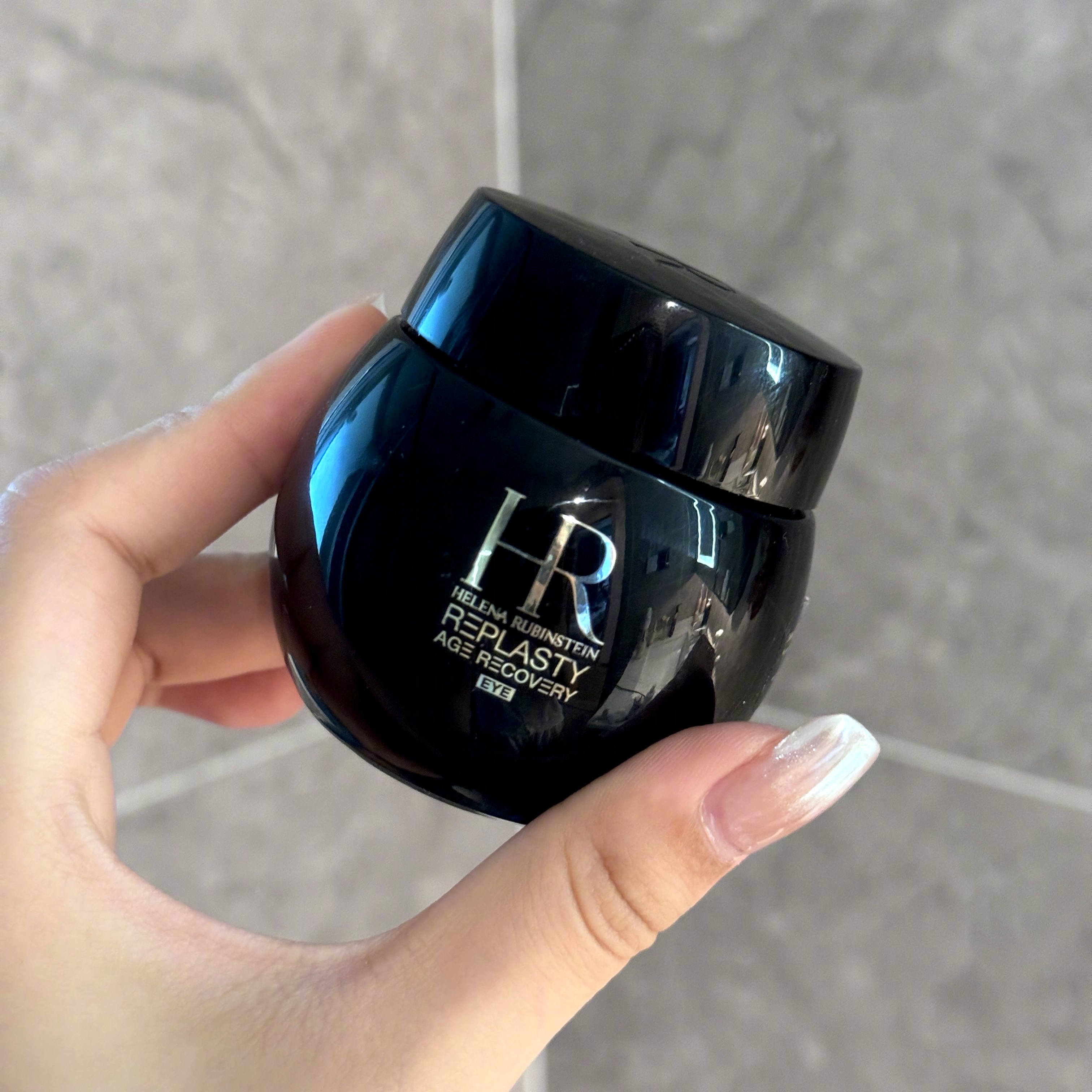 8️⃣月𝐒𝐡𝐨𝐩𝐩𝐢𝐧𝐠 𝐡𝐚𝐮𝐥🛍️HR：赫莲娜黑绷