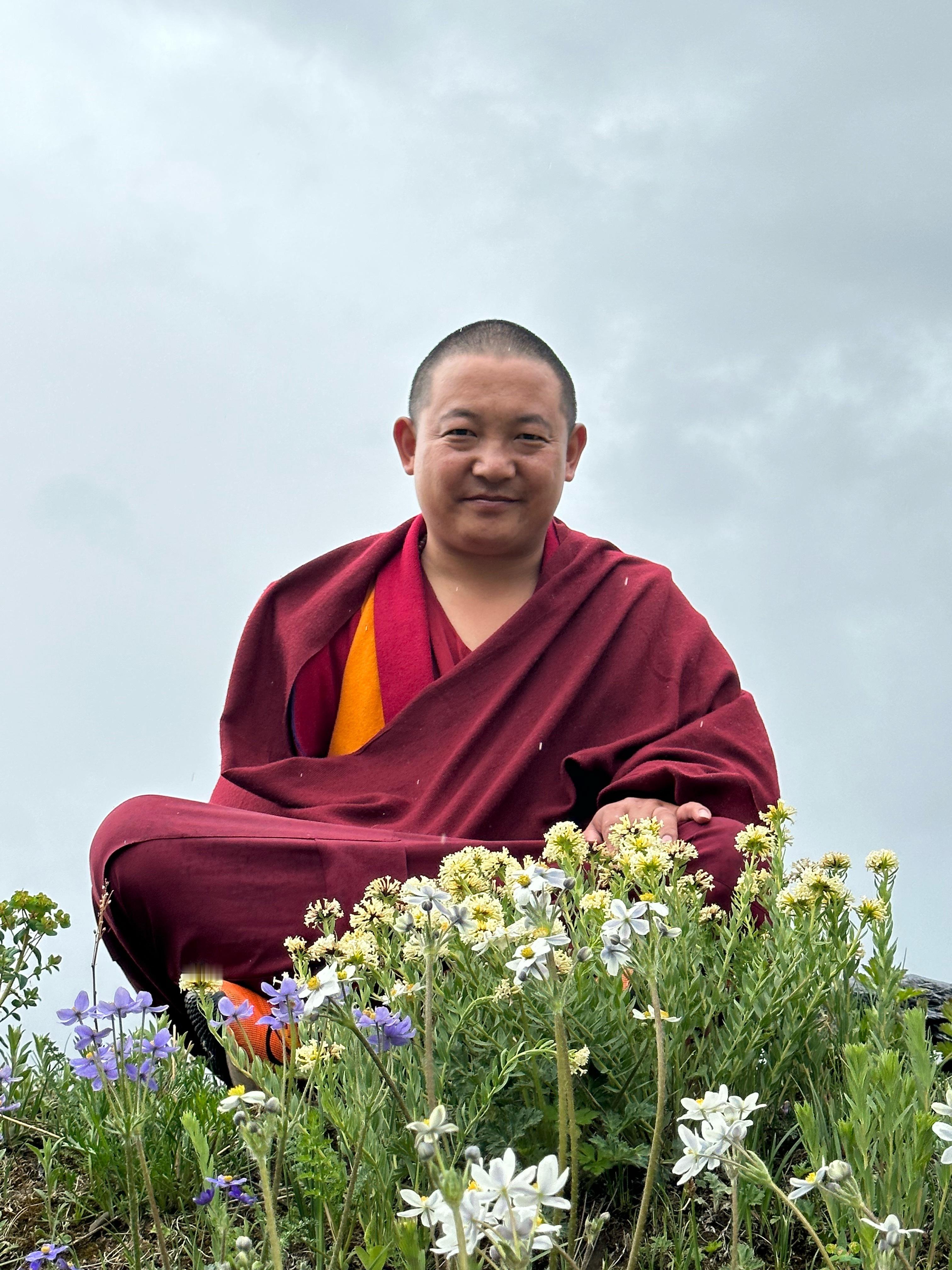 知足，并非不思进取，安于现状停滞不前。而是懂得珍惜当下所拥有，明白什么值得追求，