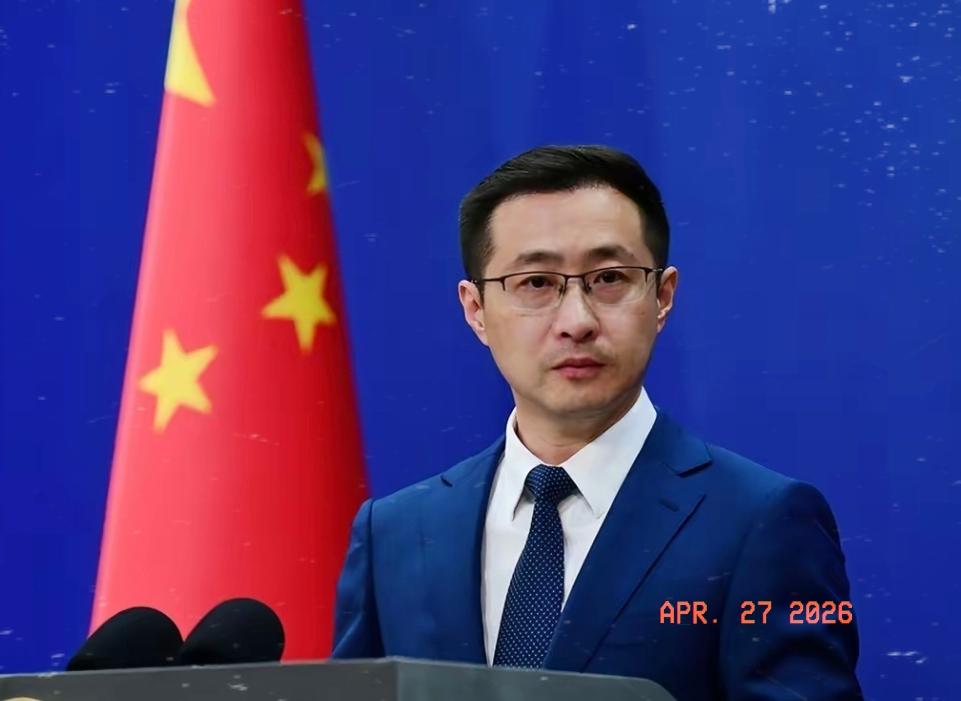 1200吨战略石墨走私美国，背后谁在一路开绿灯？
​​简直怒不可遏！天理何在！咱