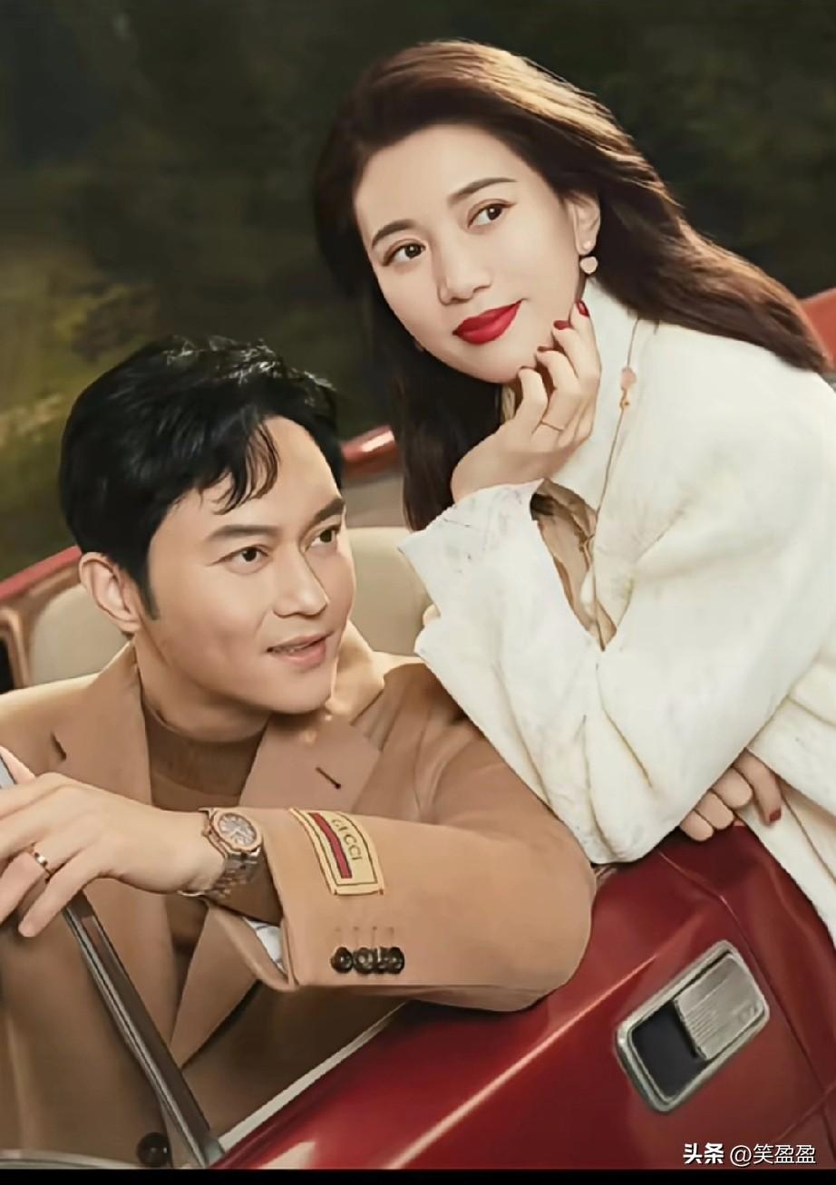 看来长的越帅气的男人越是对老婆专一！张智霖，最帅气的“宠妻狂魔”，别看他长着一张