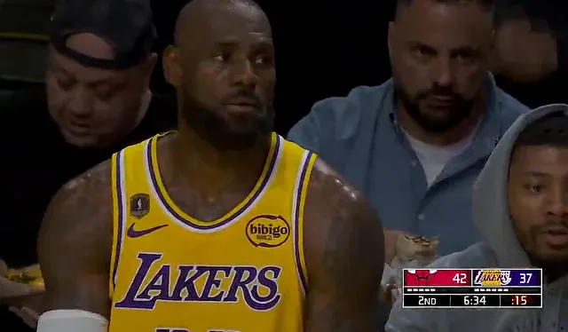 ▲老头现在打球让人有一种油尽灯枯的感觉 