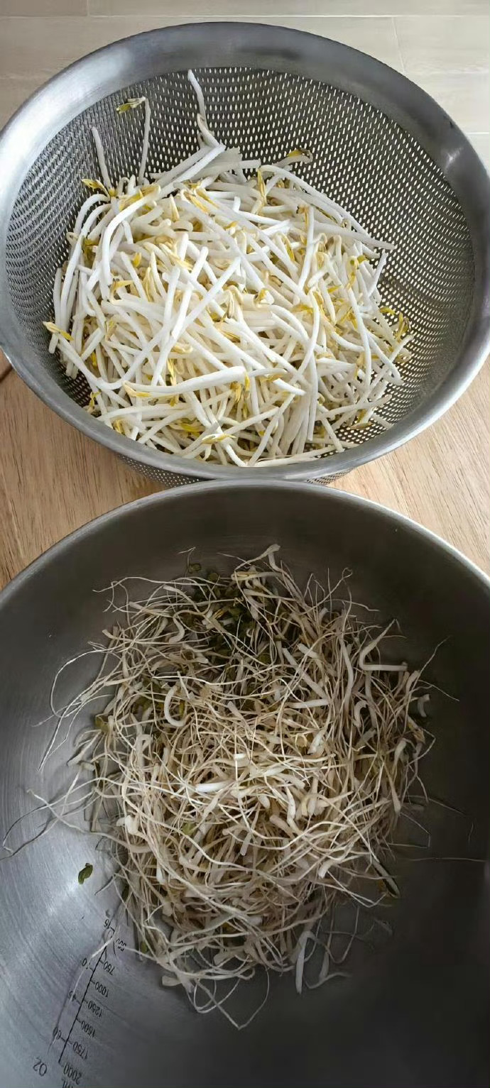 阿姨因为被要求拔豆芽须不干了 ​​​
