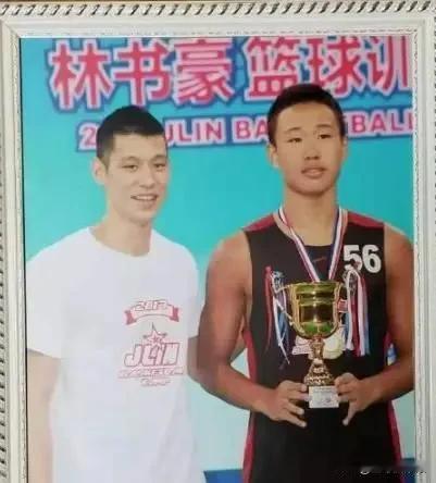 🔥CBA球星点评第一期：贺希宁！这才是中国篮球该有的狠人！
 
别再吹那些数据