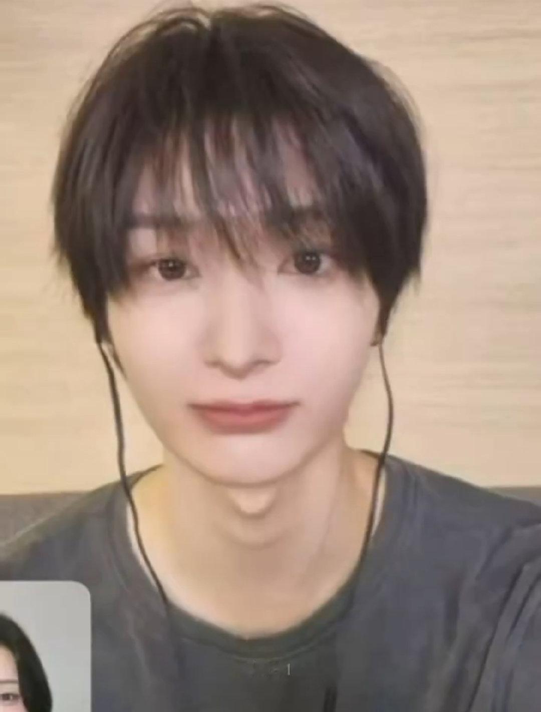 心情好的时候看到人呼吸都觉得咋这么可爱 