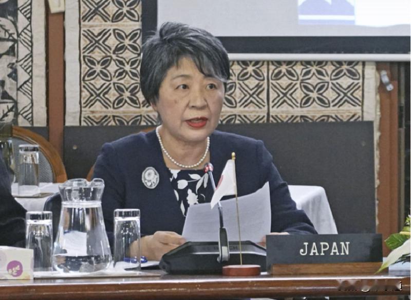 ###日本求18个太平洋岛国支持日排污30年###     日本与太平洋岛屿领导