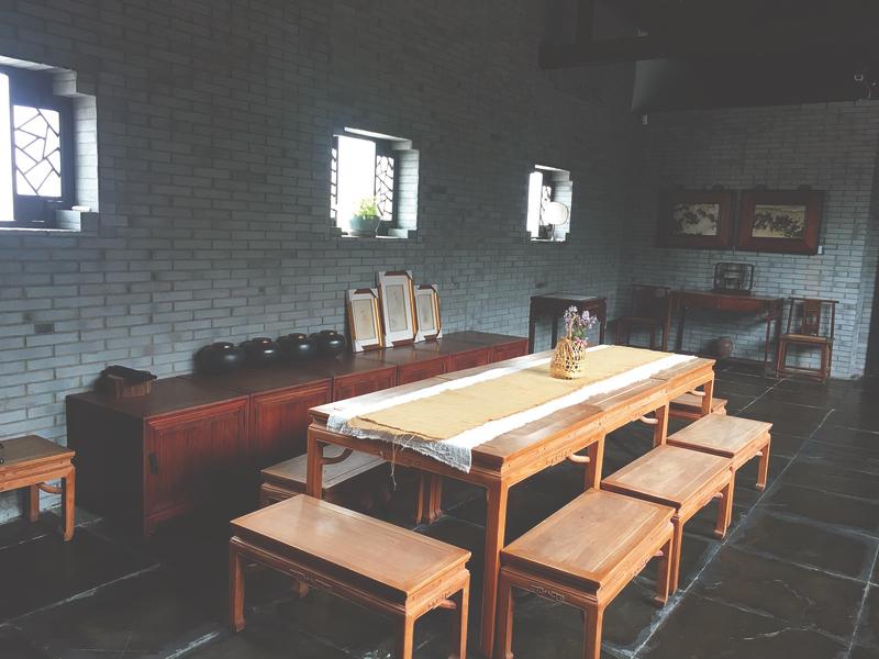 互动何其美妙！彼此欣赏、相互学习，恰似文人雅士间的风雅切磋。一方感激对方饱含墨香