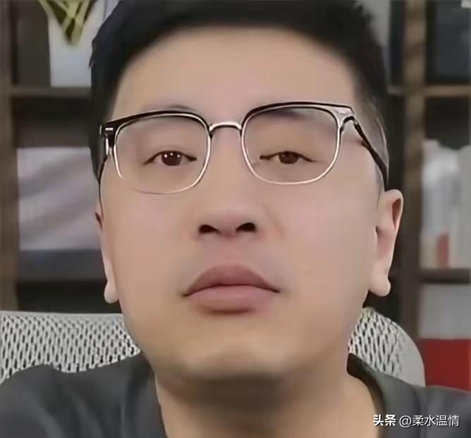 好奇查了下张雪峰的出身。
不查不知道，
一查才知道，张雪峰根本不是资源咖，他就是