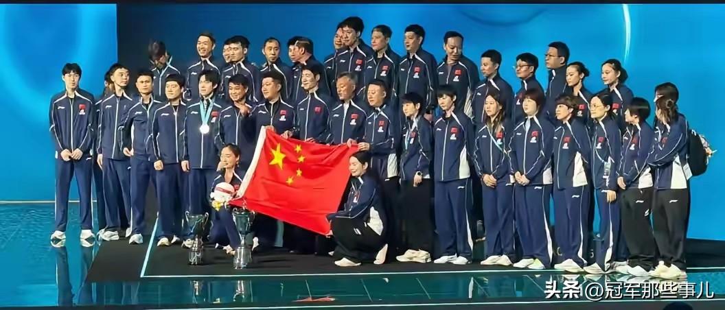 国乒承包澳门世界杯！女单冠亚+男单冠军，完美收官太提气了。
 
澳门世界杯落下帷