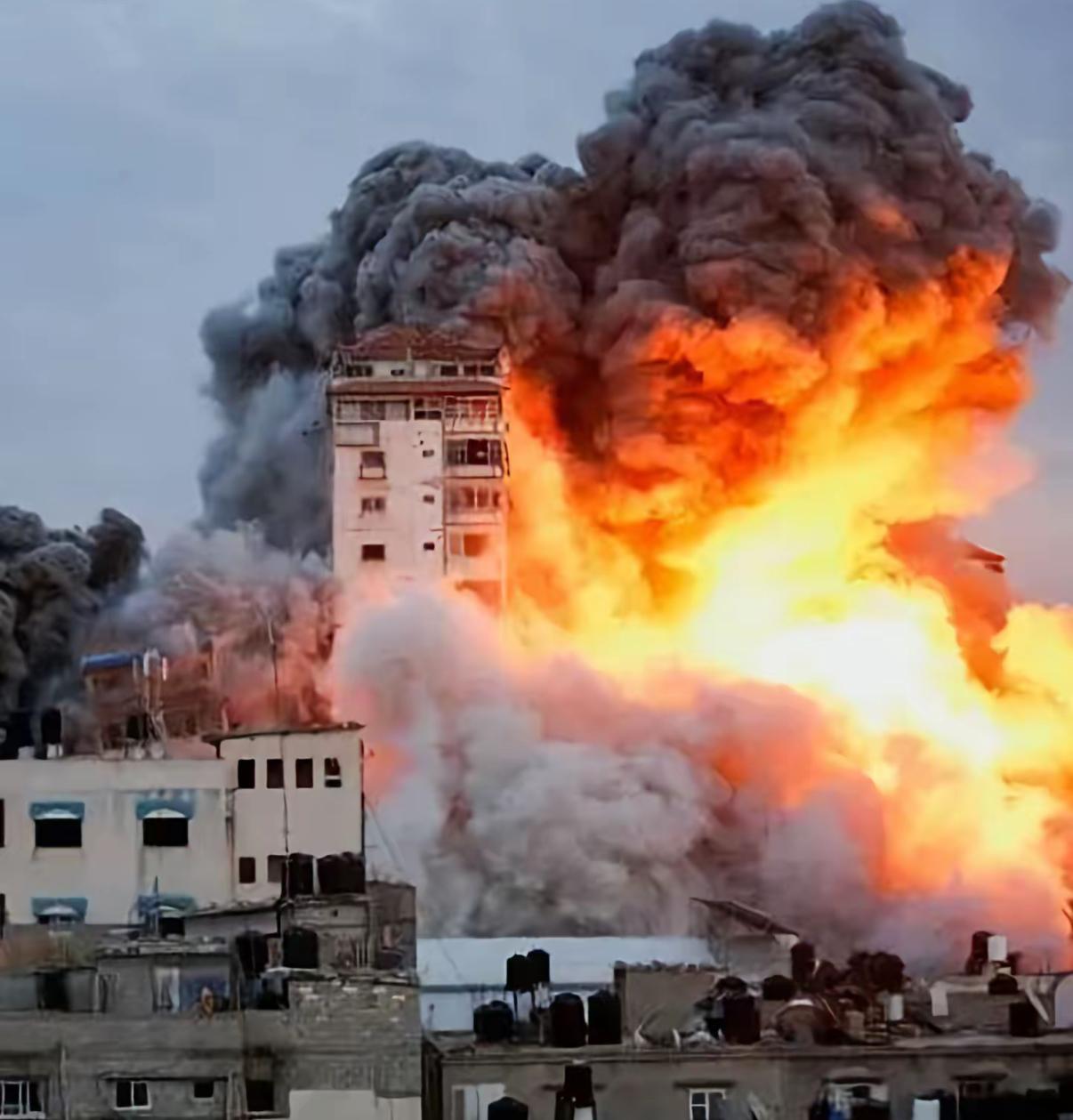 中东地区未来发展前景如何中东这地方，未来前景真不好说。一边是石油、天然气这些硬通