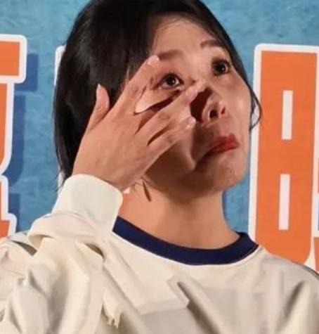 2026年1月8日，电影《马腾你别走》在北京举行首映礼，主演李雪琴在观影结束后情