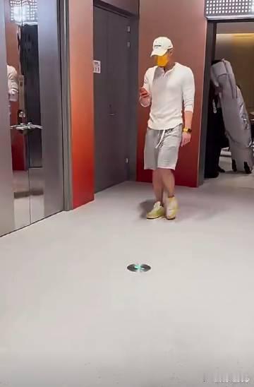 黄子韬徐艺洋疑似吵架家人们，娱乐圈最近又有新瓜啦！黄子韬和徐艺洋疑似吵架这事儿，