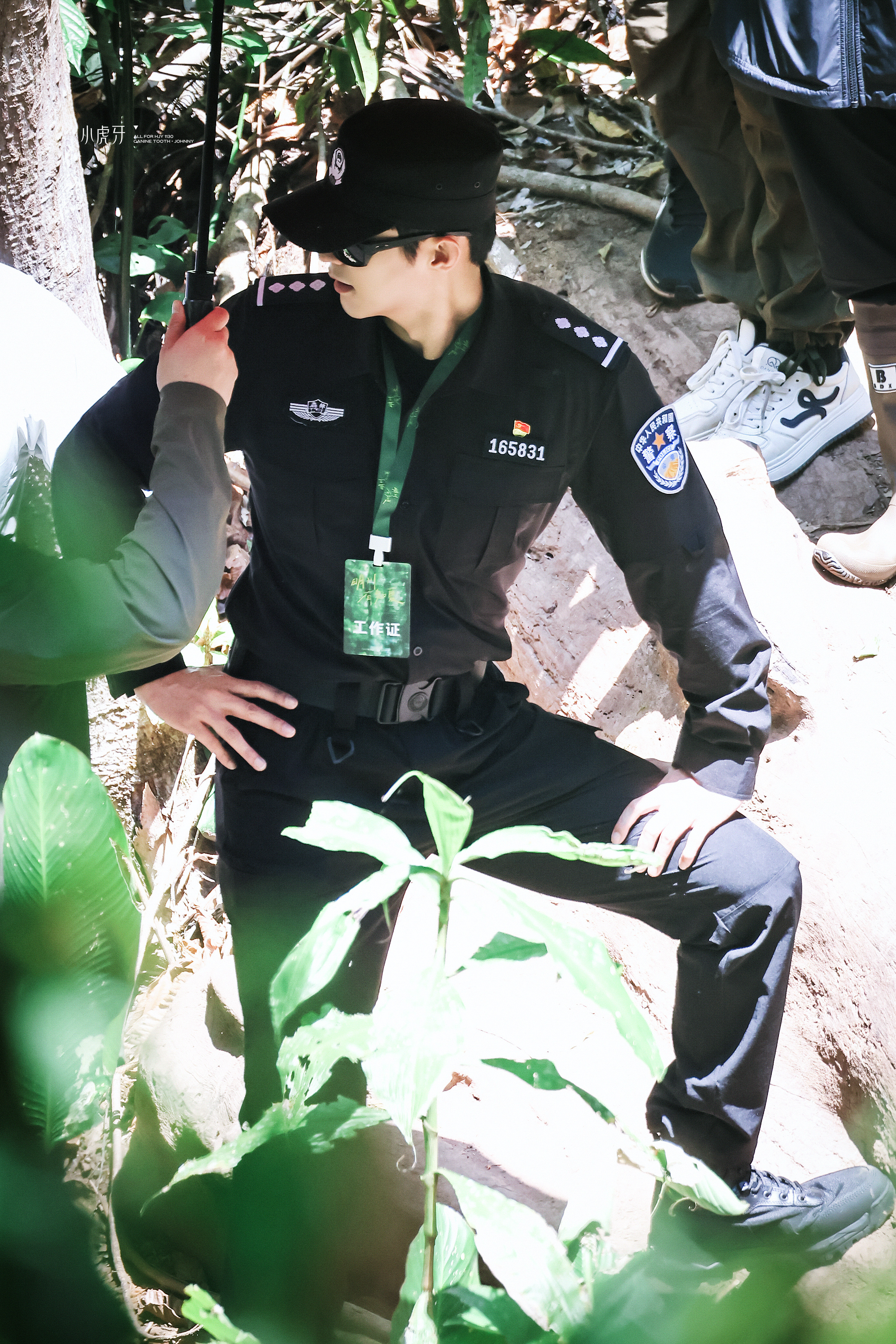 一边看一部老剧，一直住在📕里看《明川有知夏》的路透看到现在，不停告诉自己，别看