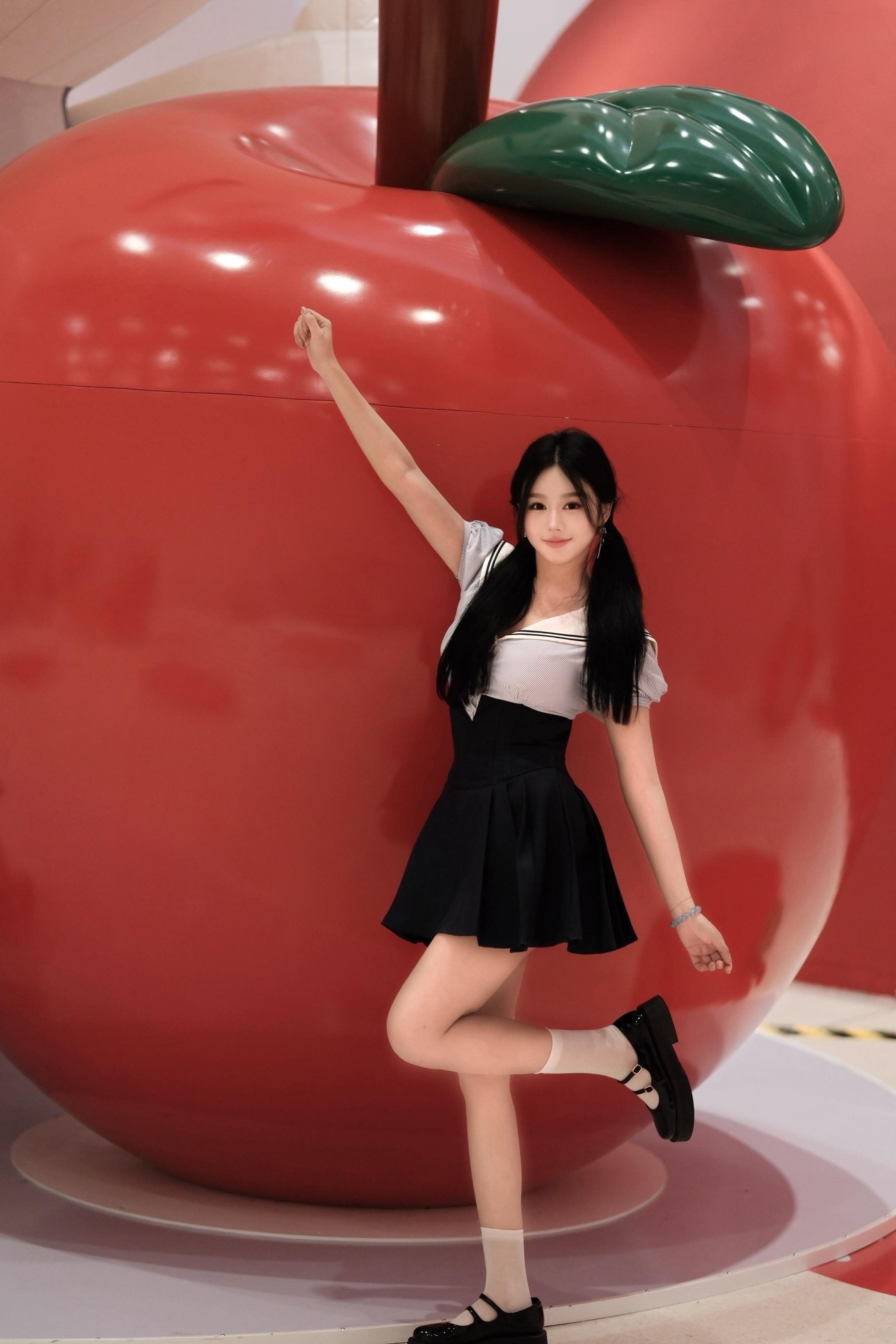 ﾐ🎀・◦・ﾐ🍎。
