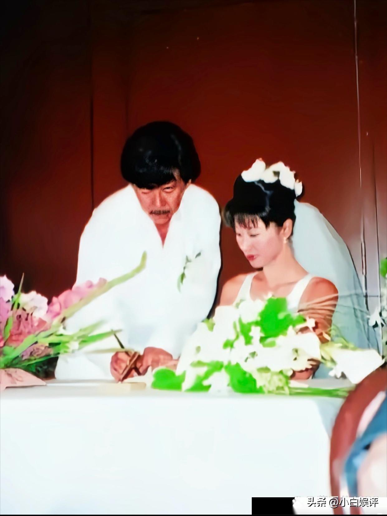 1996年，36岁的叶倩文嫁给了50岁的林子祥。他们的爱情始于音乐合作，最初是师