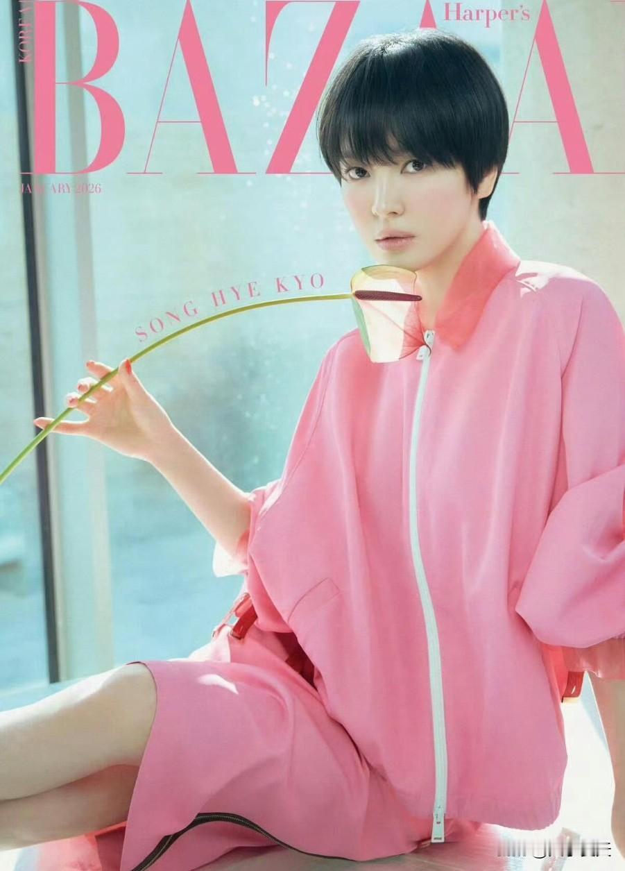 离谱的撞脸事件发生了：宋慧乔撞脸姚安娜[允悲]

谁懂二位有多像啊？？一样的短发