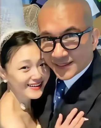 大S嫁具俊晔不是为报复！


大S再婚这事
很多人觉得是赌气
其实看她选具俊晔就