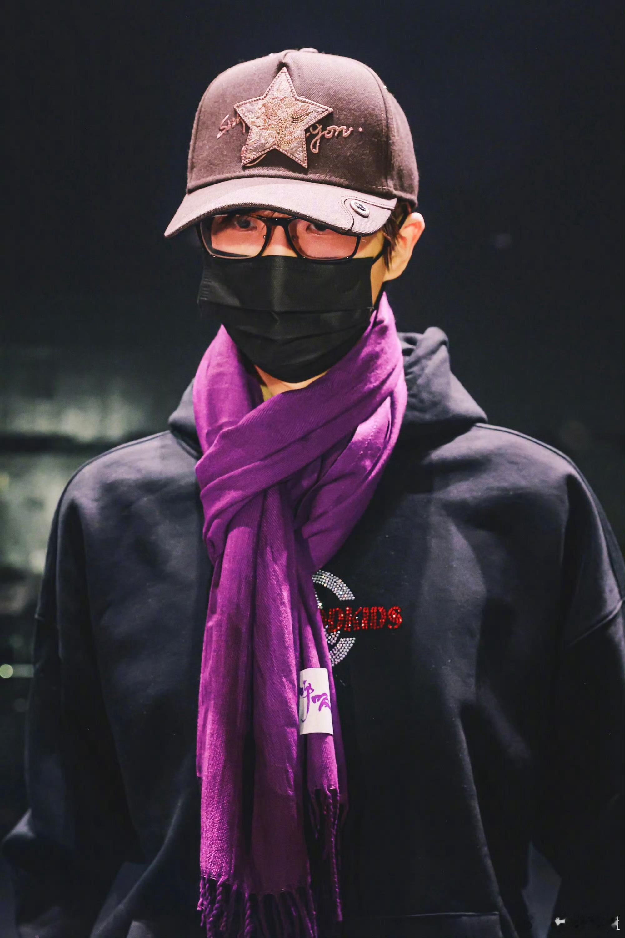 #许嵩 我到鸟巢只比唐僧取经少一年#许嵩这小子，13年了，终于在北京鸟巢开演唱会
