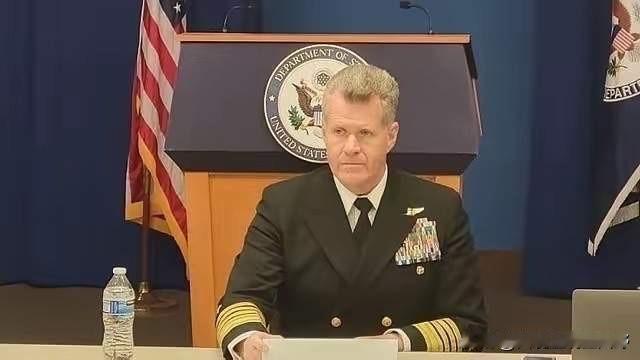 一位美国华人声称，别觉得美军不敢对解放军出手，这次通过台湾海峡就是最直接的证明，