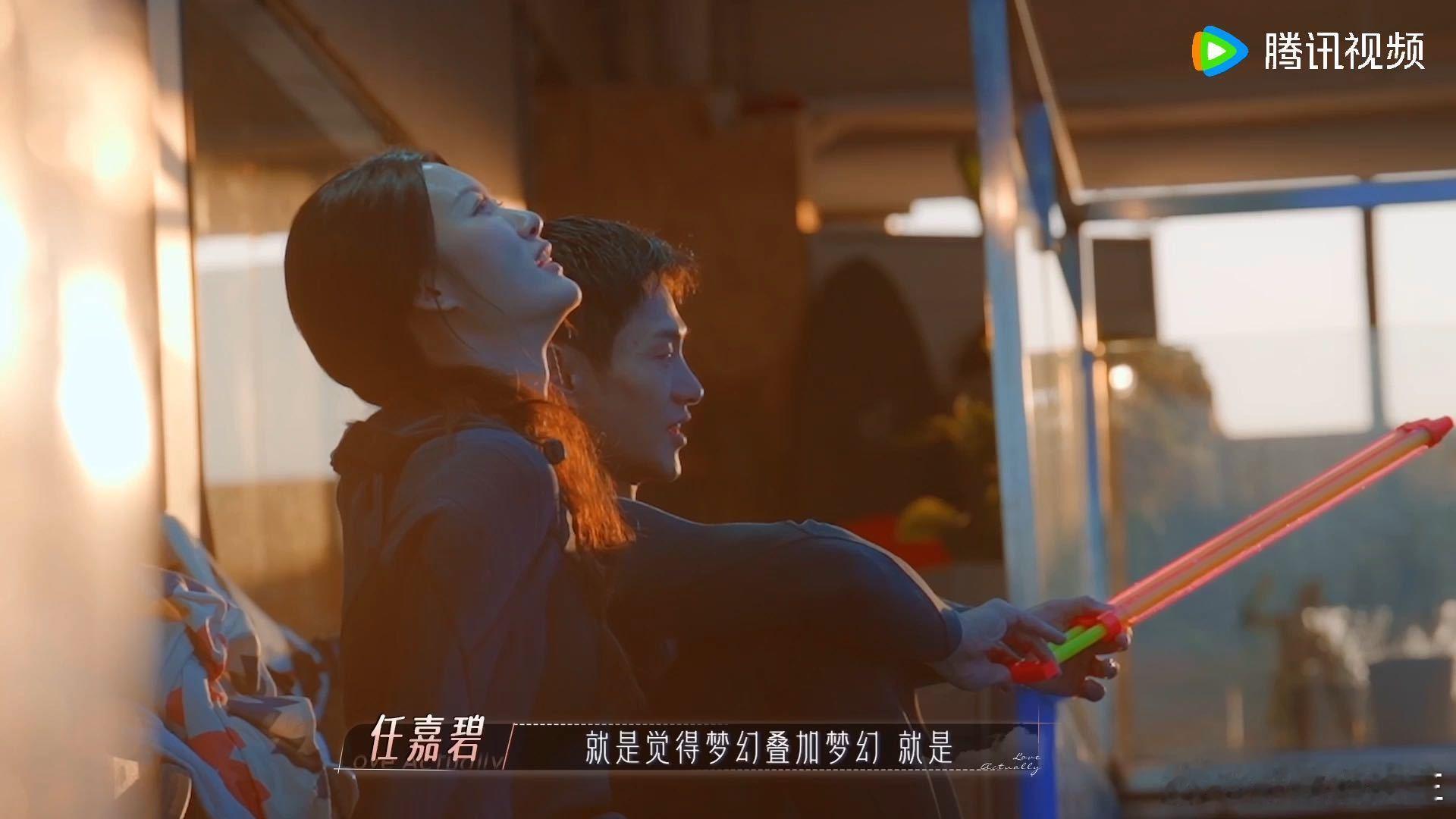 在愚人节嗑到了情任杰涡涡侯成杰冲浪馆约会 谁说愚人节只有玩笑和恶作剧？情任杰和涡