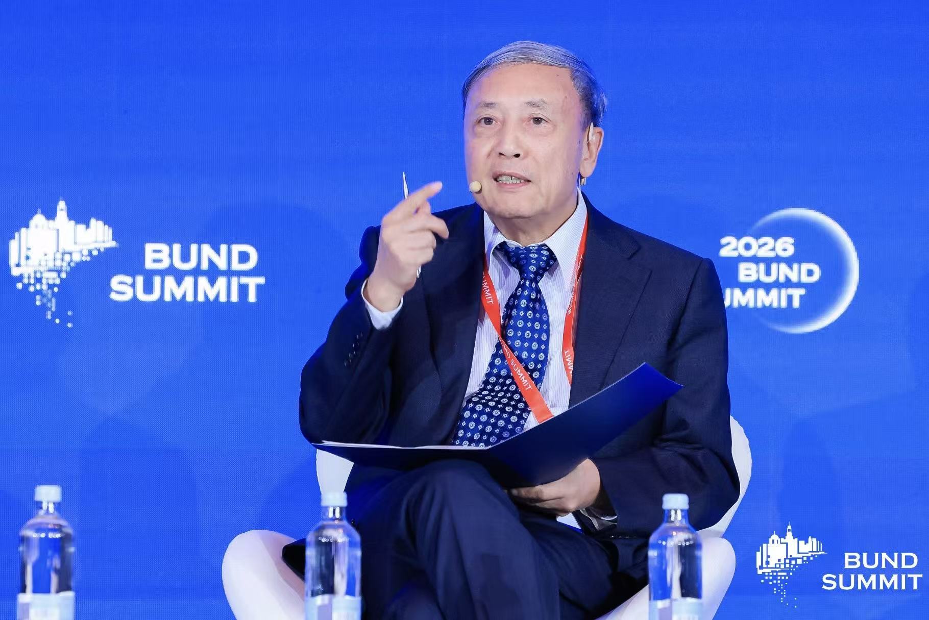 蔡昉：AI就业冲击尚不明显，提前应对需把握关键窗口期